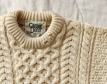 Load image into Gallery viewer, Carraig Donn Aran Wool Sweater 3/4
