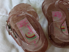 Load image into Gallery viewer, Islander Jelly Shoes SZ 2
