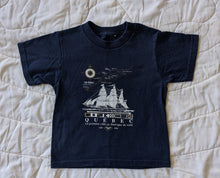 Load image into Gallery viewer, Quebec 400th Anniversary T-shirt 4/5
